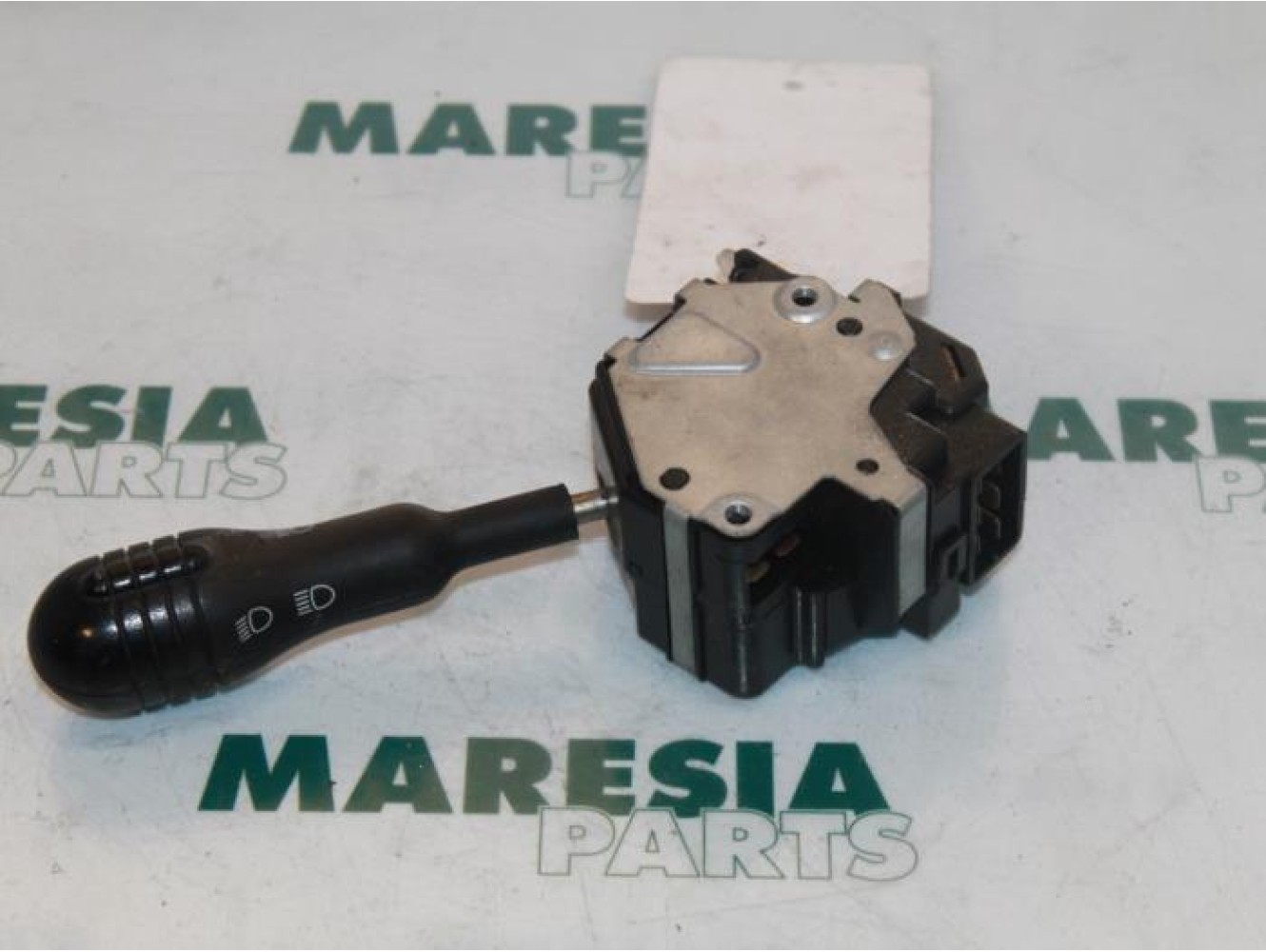 Renault - Twingo - Indicator switch