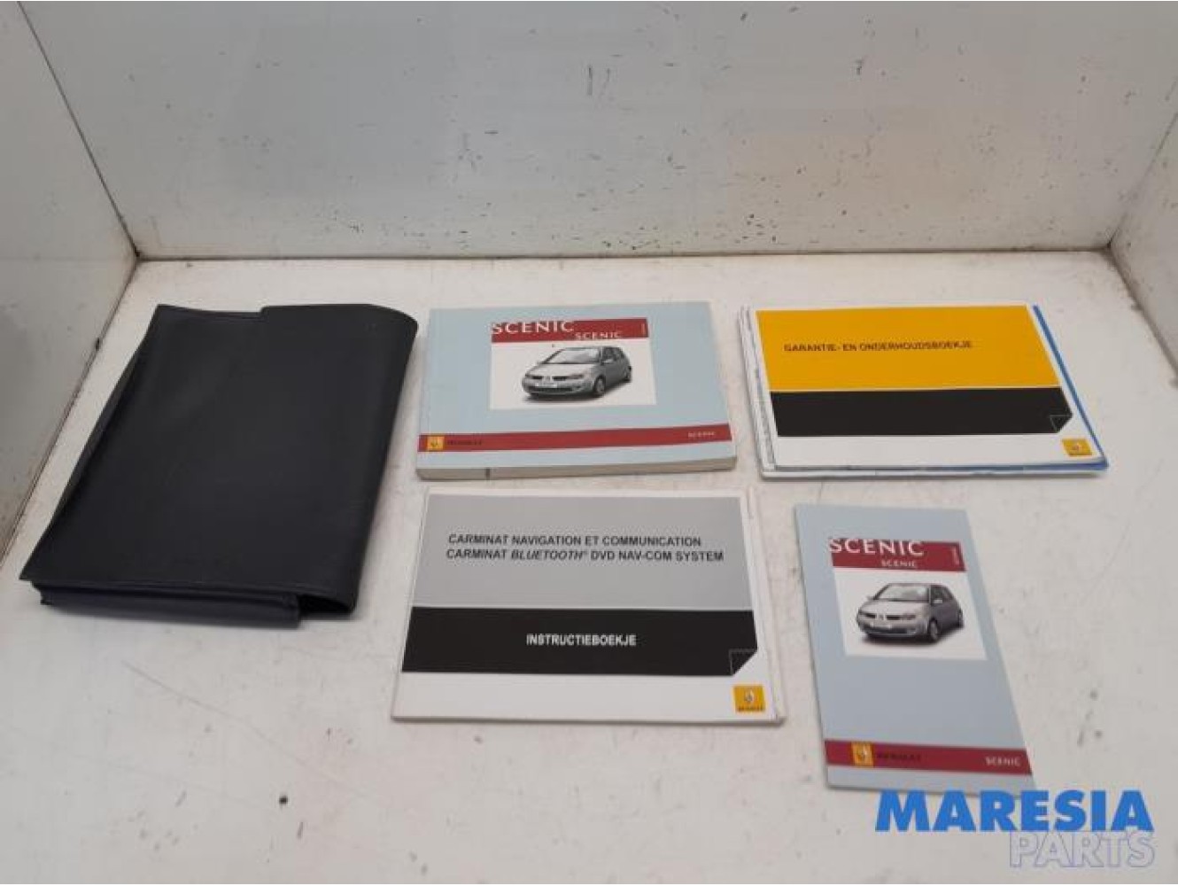 Renault - Grand Scenic - Instruction Booklet