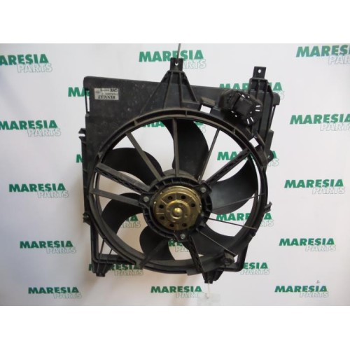 Renault - Clio - Kühlgebläse Motor