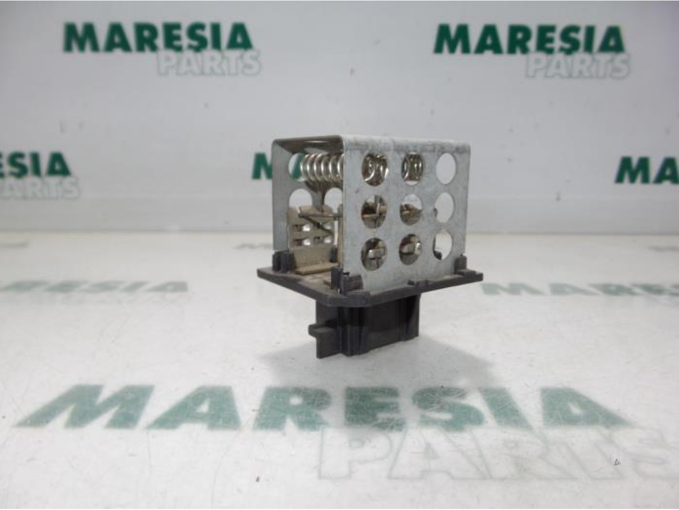 Peugeot - 206 - Heater resistor