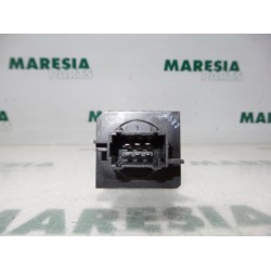 Peugeot - 206 - Heater resistor