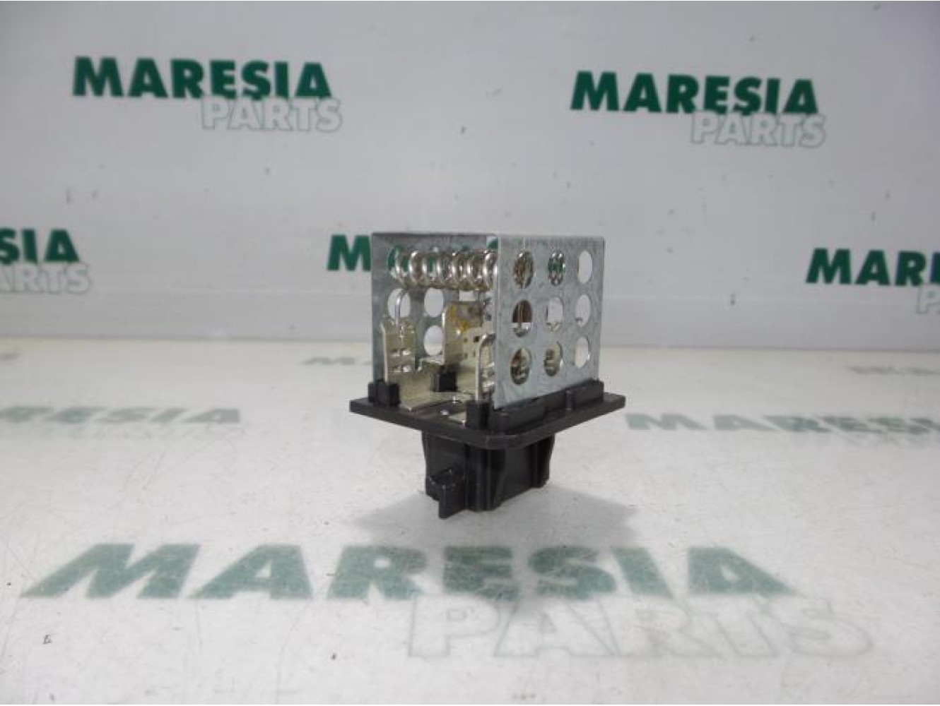 Peugeot - 206 - Heater resistor