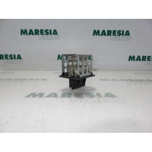Peugeot - 206 - Heater resistor