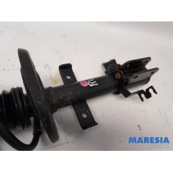 Renault - Clio - Front shock absorber rod, right