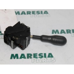 Renault - Twingo - Indicator switch