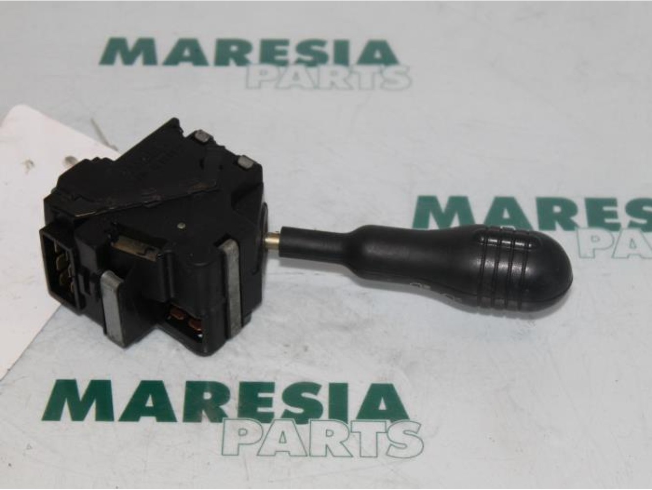 Renault - Twingo - Indicator switch