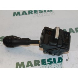 Renault - Twingo - Indicator switch