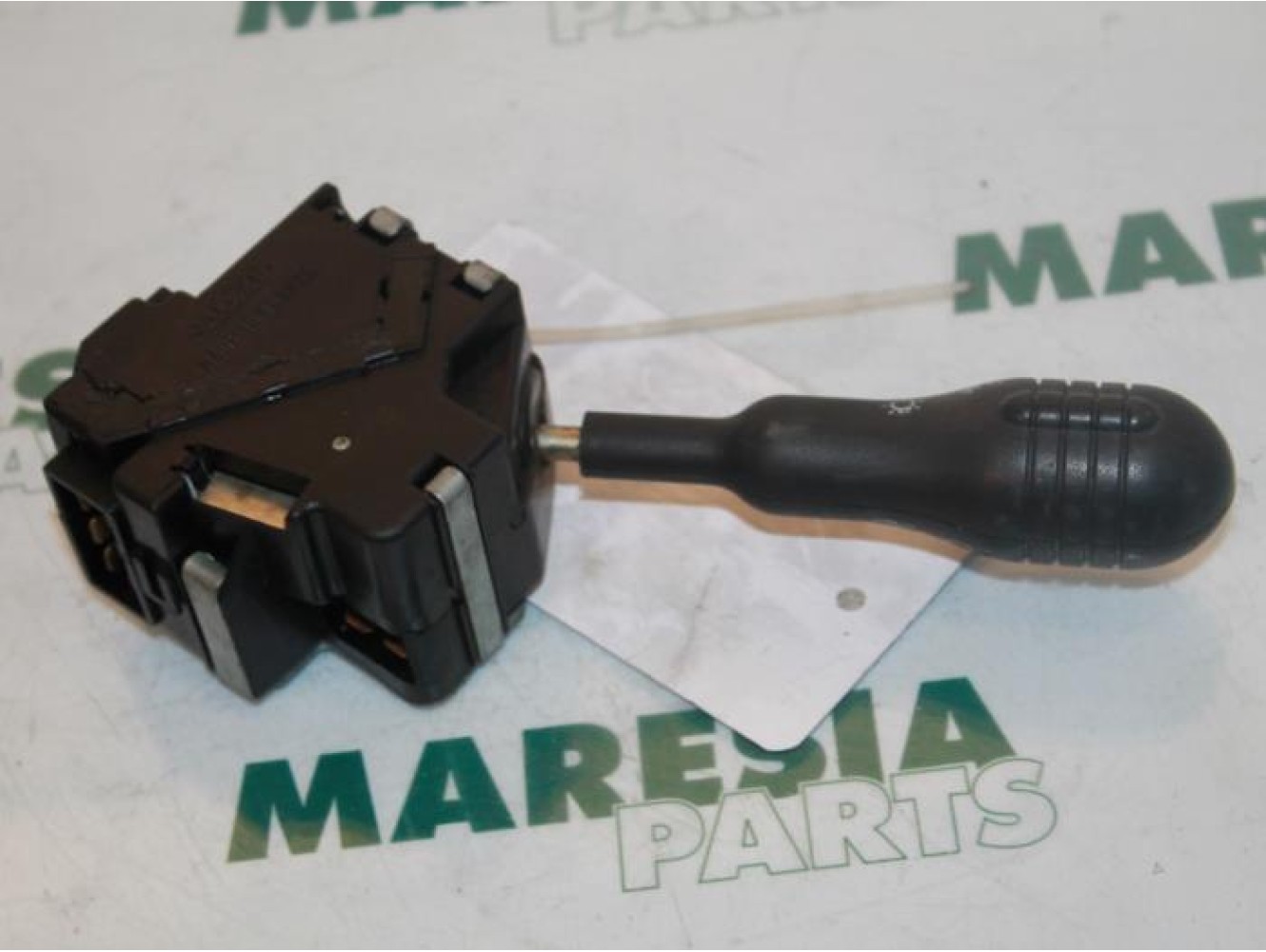Renault - Twingo - Indicator switch