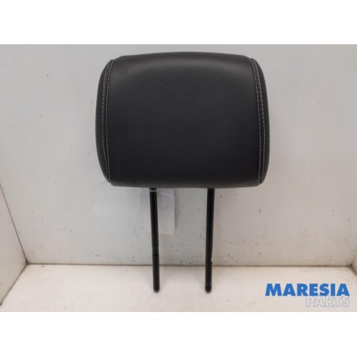Renault - Grand Scenic - Headrest
