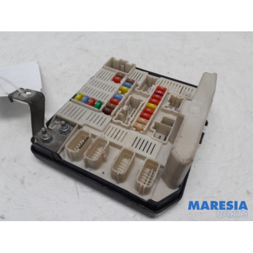 Renault - Grand Scenic - Fuse box