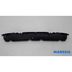 Peugeot - 5008 - Chassis bar, front