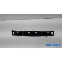Peugeot - 5008 - Chassis bar, front