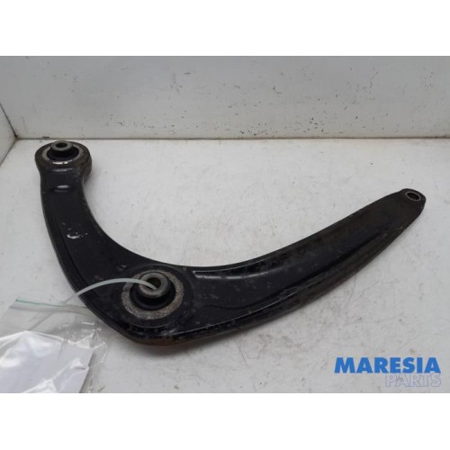 Peugeot - 5008 - Front lower wishbone, right