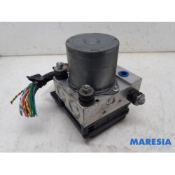Peugeot - 5008 - ABS pump
