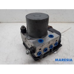 Peugeot - 5008 - ABS pump