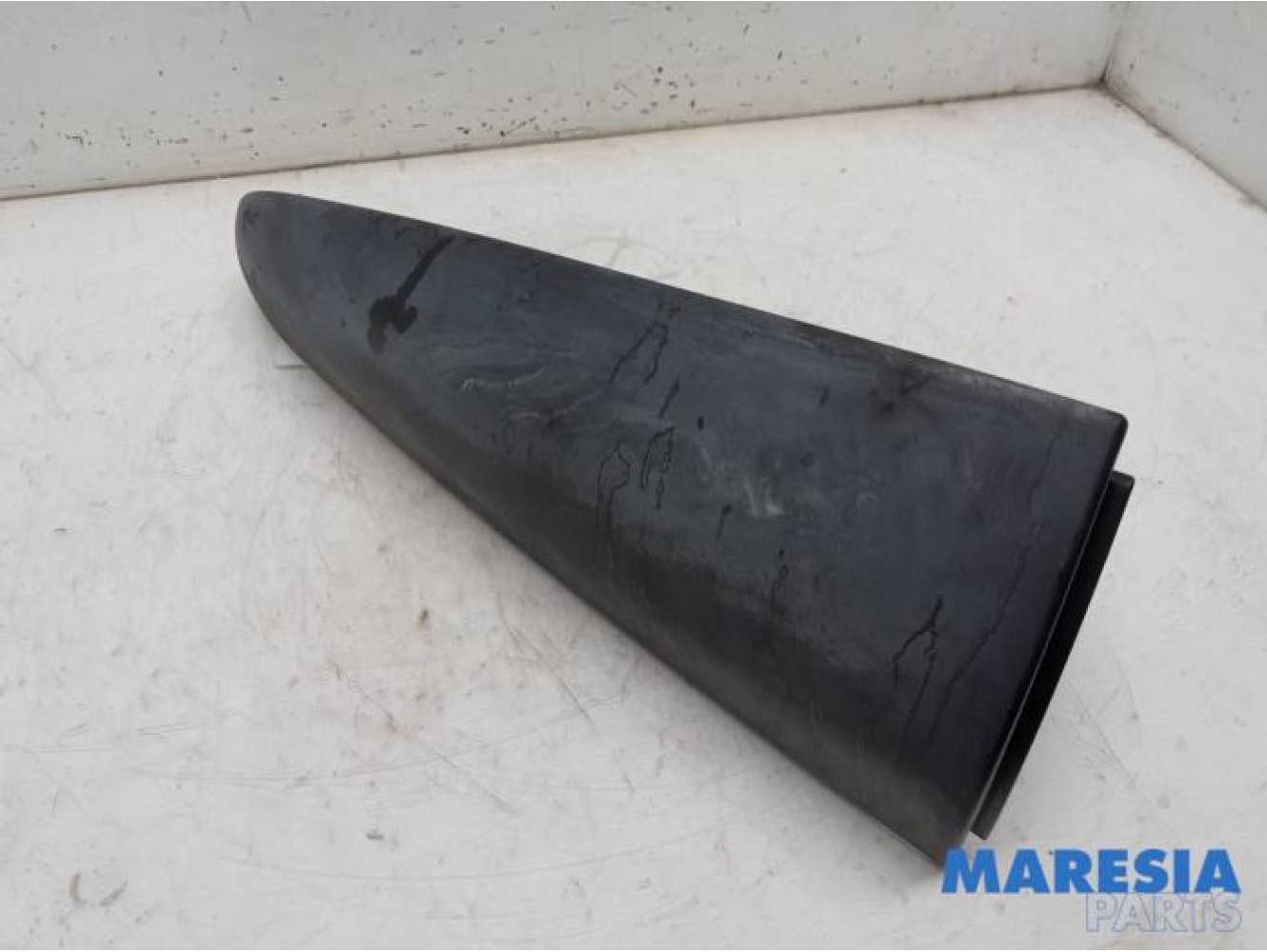 Renault - Kangoo - Rear left bodywork corner