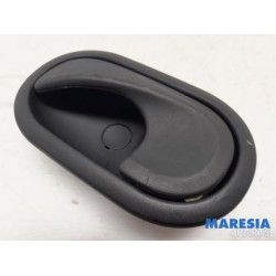 Renault - Kangoo - Minibus/van rear door handle