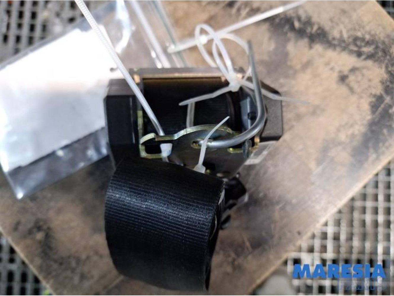 Renault - Kangoo - Front seatbelt, right