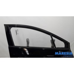Renault - Clio - Front door 4-door, right