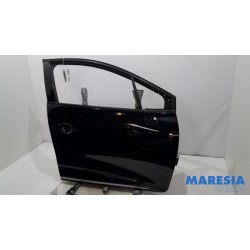 Renault - Clio - Front door 4-door, right