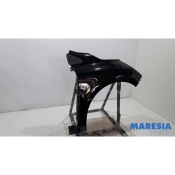 Renault - Clio - Front wing, right