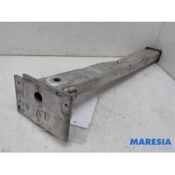 Peugeot - 5008 - Front part support