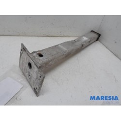 Peugeot - 5008 - Front part support