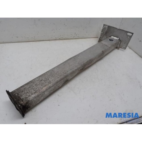Peugeot - 5008 - Front part support