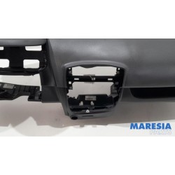 Renault - Clio - Airbag set + dashboard