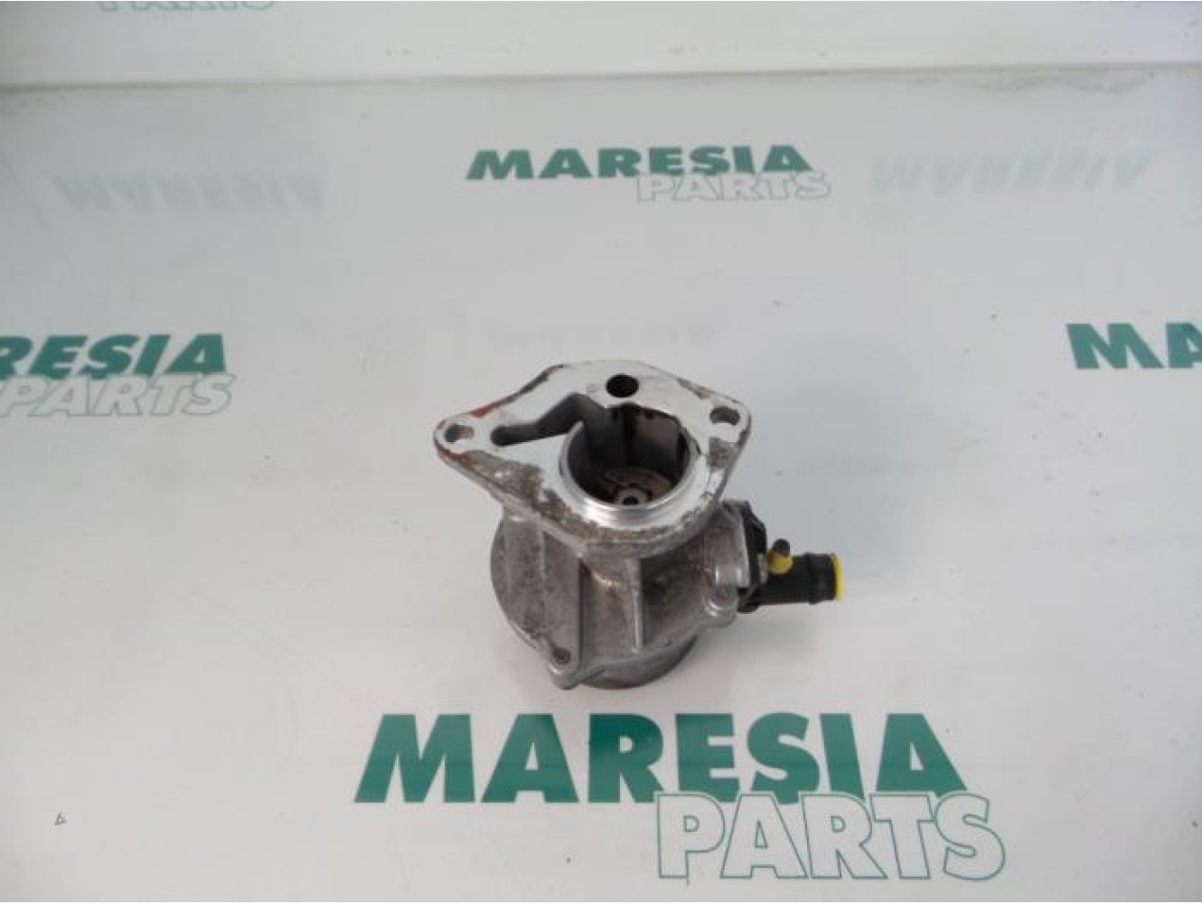 Renault - Trafic - Vacuum pump (diesel)