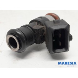 Renault - Twingo - Injector (petrol injection)