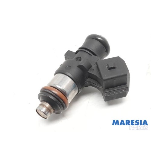 Renault - Twingo - Injector (petrol injection)
