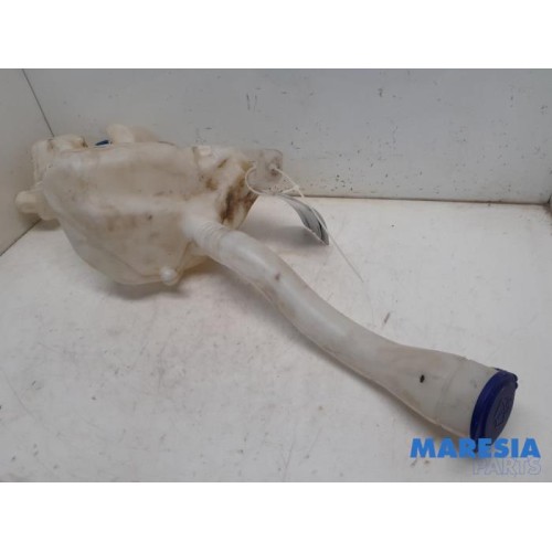 Peugeot - 5008 - Front windscreen washer reservoir
