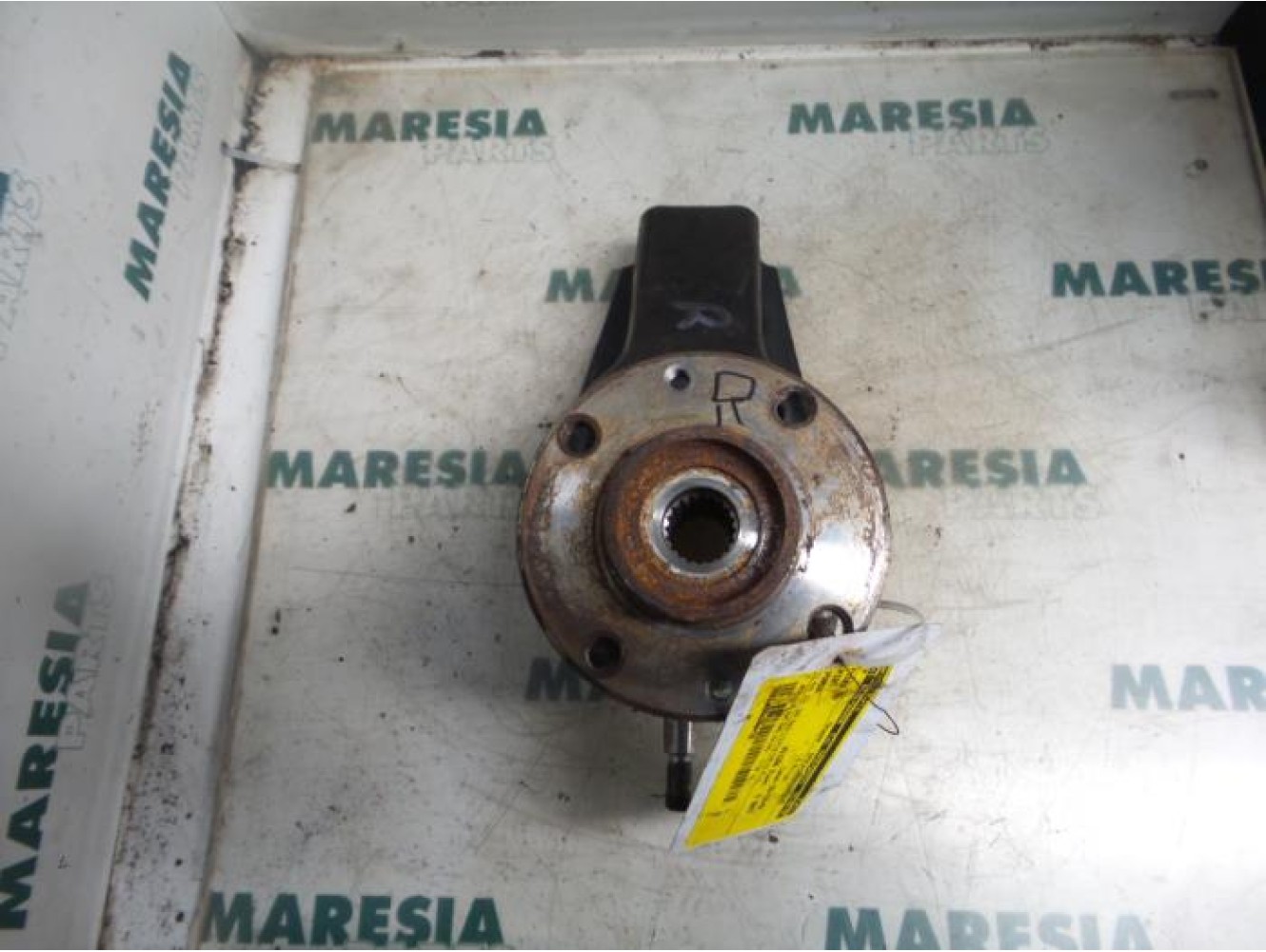 Fiat - Panda - Knuckle, front right