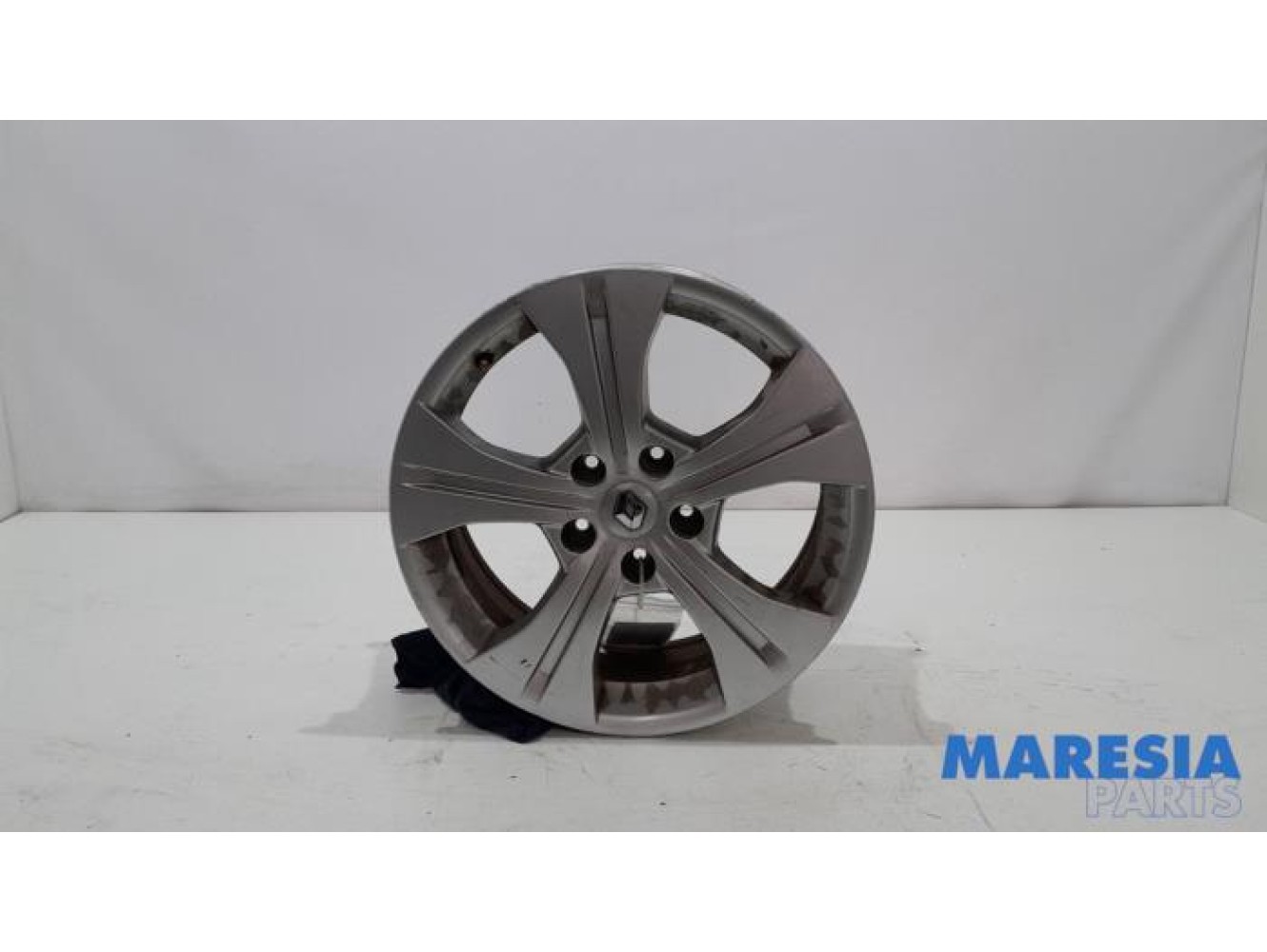 Renault - Megane - Wheel