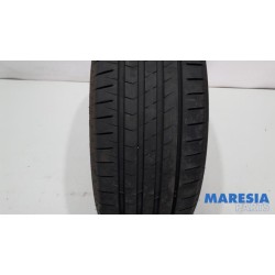 Renault - Megane - Tyre