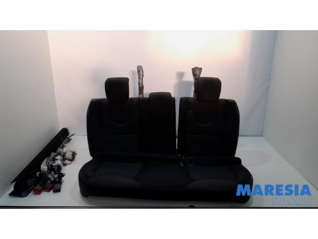 Renault - Clio - Rear bench seat