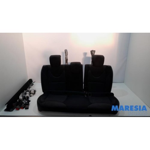 Renault - Clio - Rear bench seat