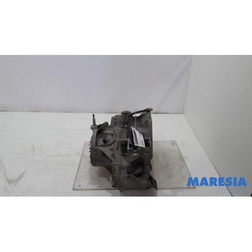 Renault - Clio - Gearbox