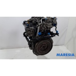 Renault - Clio - Engine