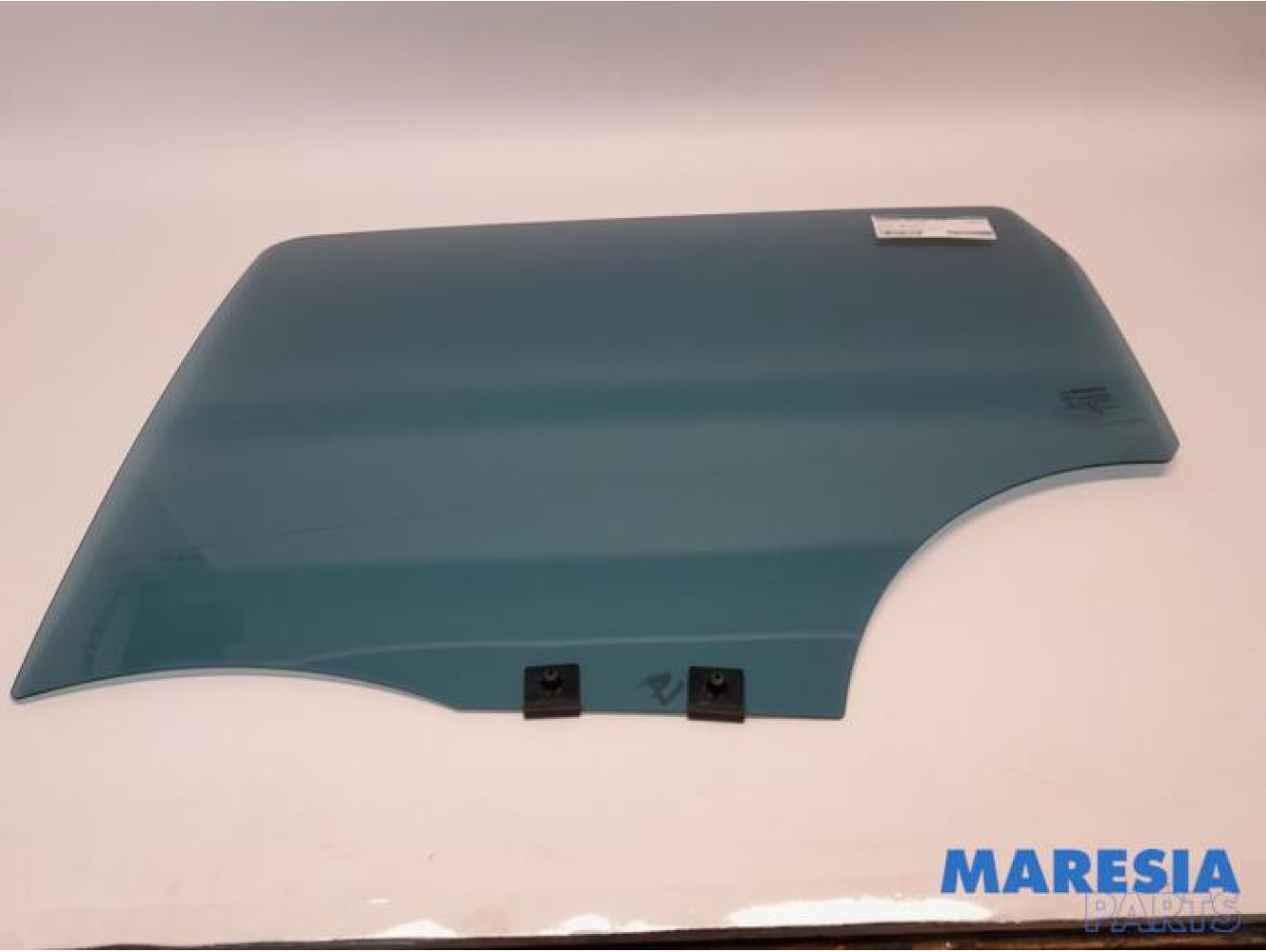 Renault - ZOE - Rear door window 4-door, left