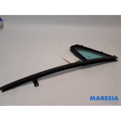 Renault - ZOE - Quarter light, front left