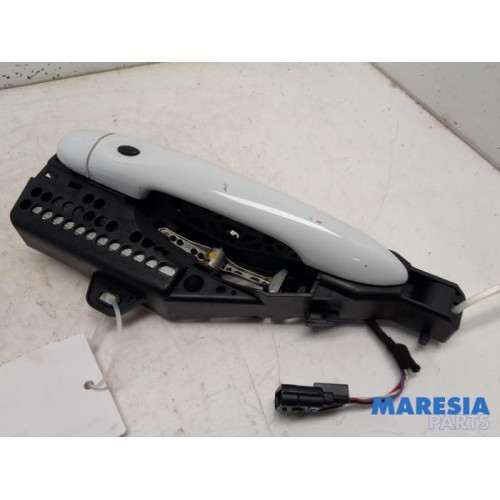 Renault - ZOE - Front door handle 4-door, right
