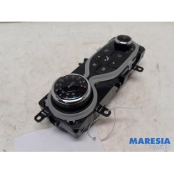 Renault - ZOE - Heater control panel
