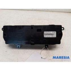 Renault - ZOE - Heater control panel