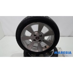 Fiat - Panda - Sportvelgenset + banden