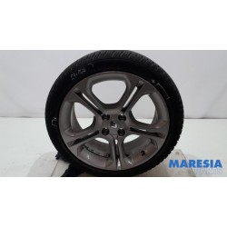 Renault - Clio - Sportvelgenset + winterbanden