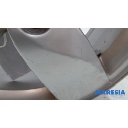 Renault - Grand Scenic - Wheel
