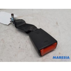 Fiat - Panda - Insertion ceinture de sécurité arrière gauche
