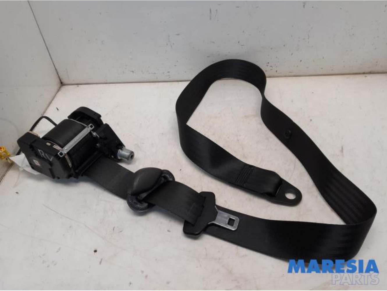 Fiat - Panda - Front seatbelt, right